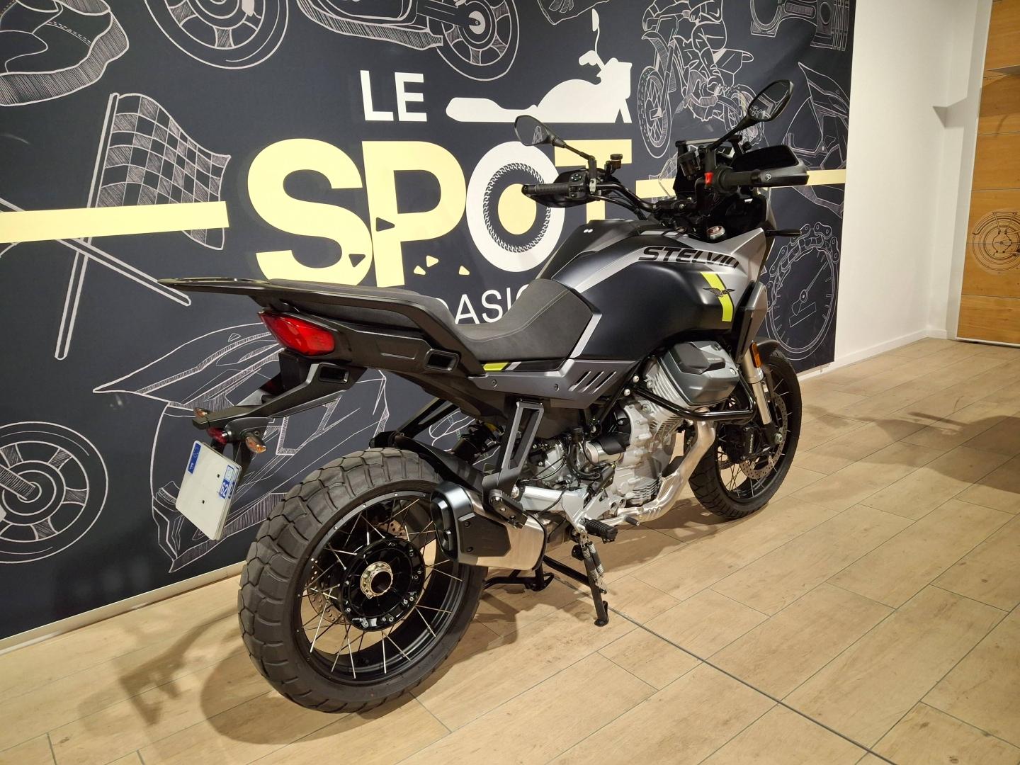 Image MOTO-GUZZI Stelvio Stelvio 1000 PFF Rider Assistance Solution
