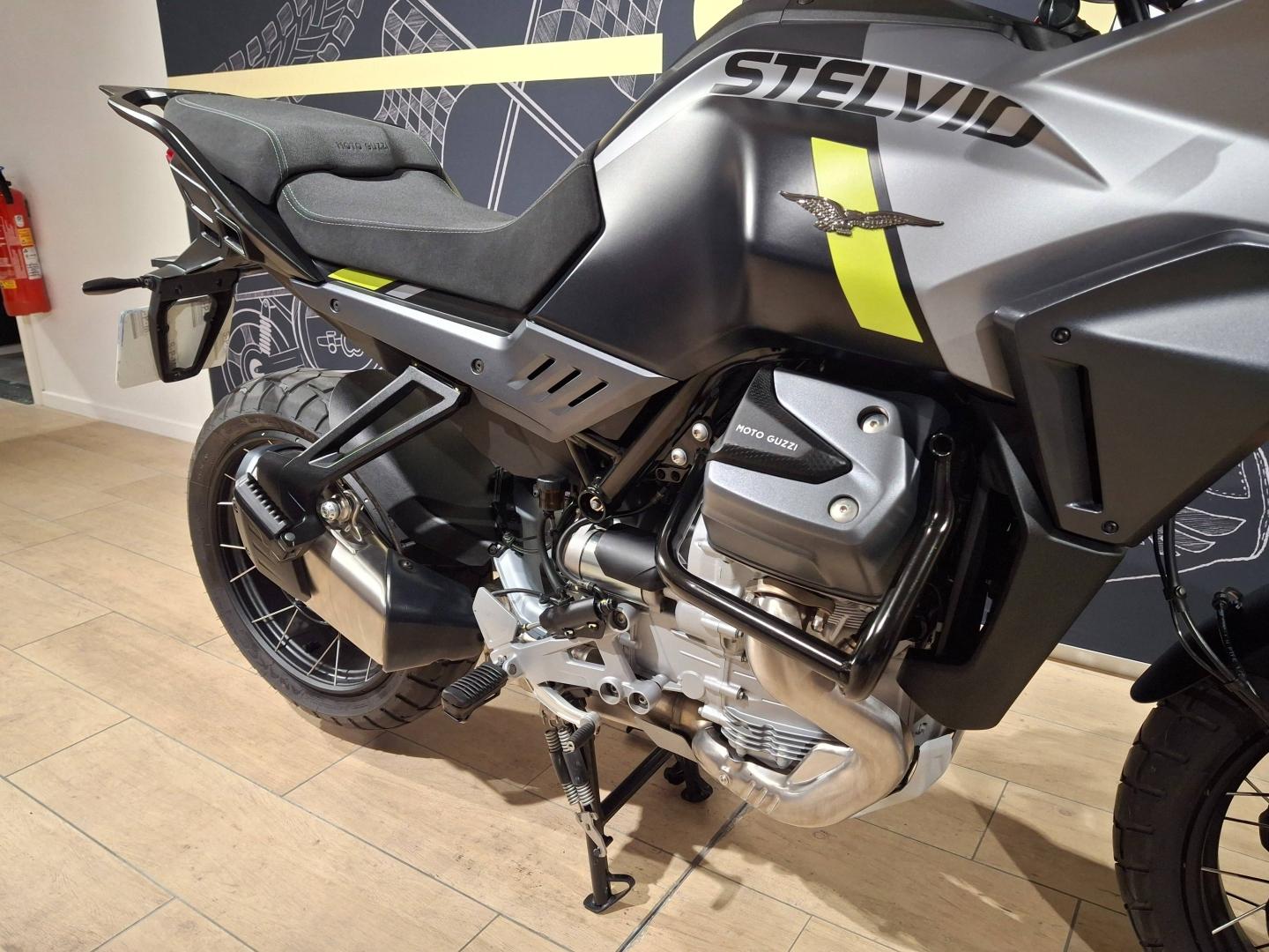 Image MOTO-GUZZI Stelvio Stelvio 1000 PFF Rider Assistance Solution