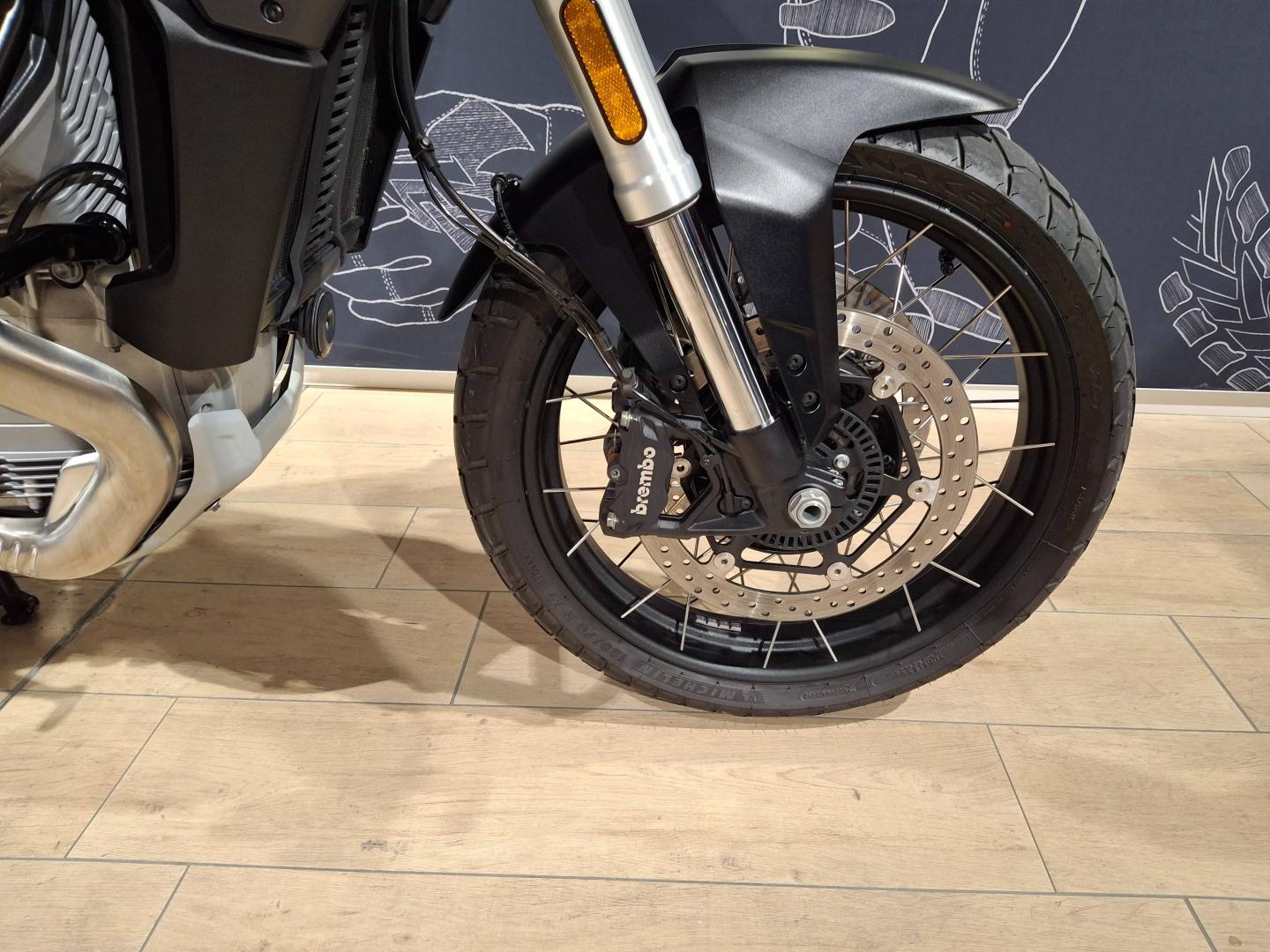 Image MOTO-GUZZI Stelvio Stelvio 1000 PFF Rider Assistance Solution