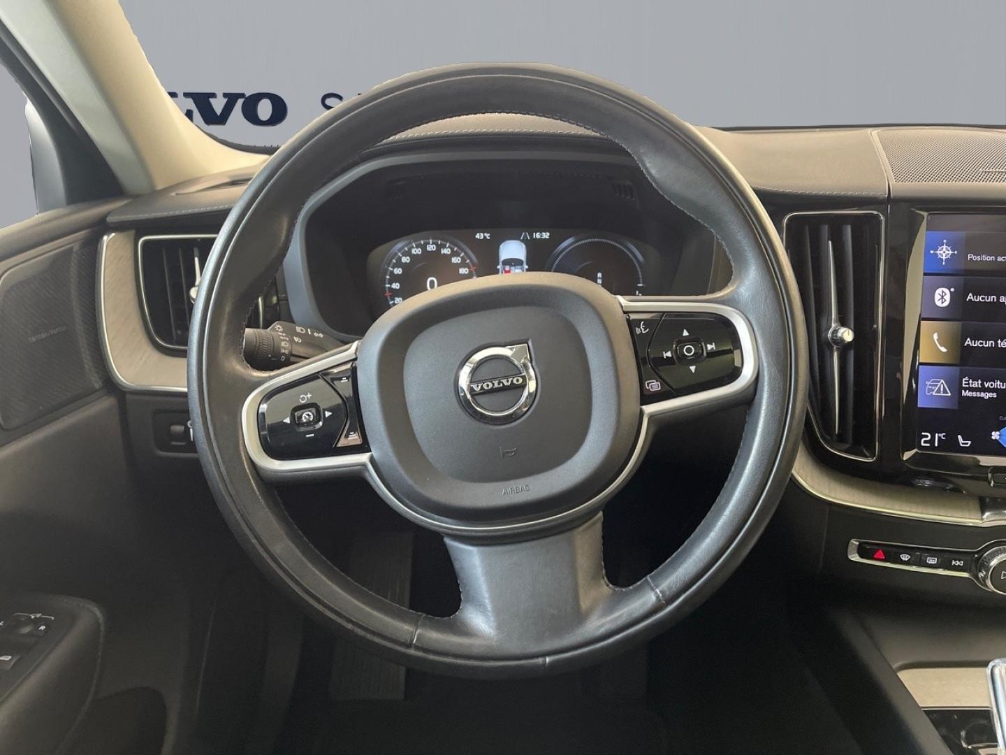 Image VOLVO XC60 T6 AWD 253 + 87ch Inscription Luxe Geartronic