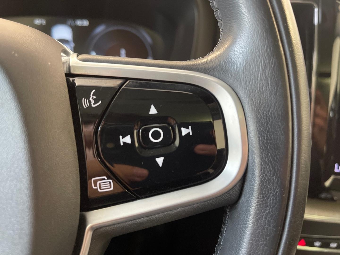 Image VOLVO XC60 T6 AWD 253 + 87ch Inscription Luxe Geartronic