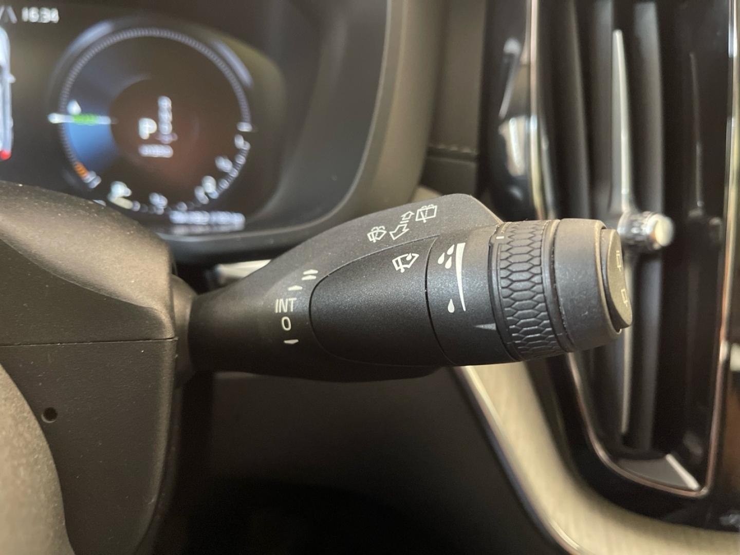 Image VOLVO XC60 T6 AWD 253 + 87ch Inscription Luxe Geartronic