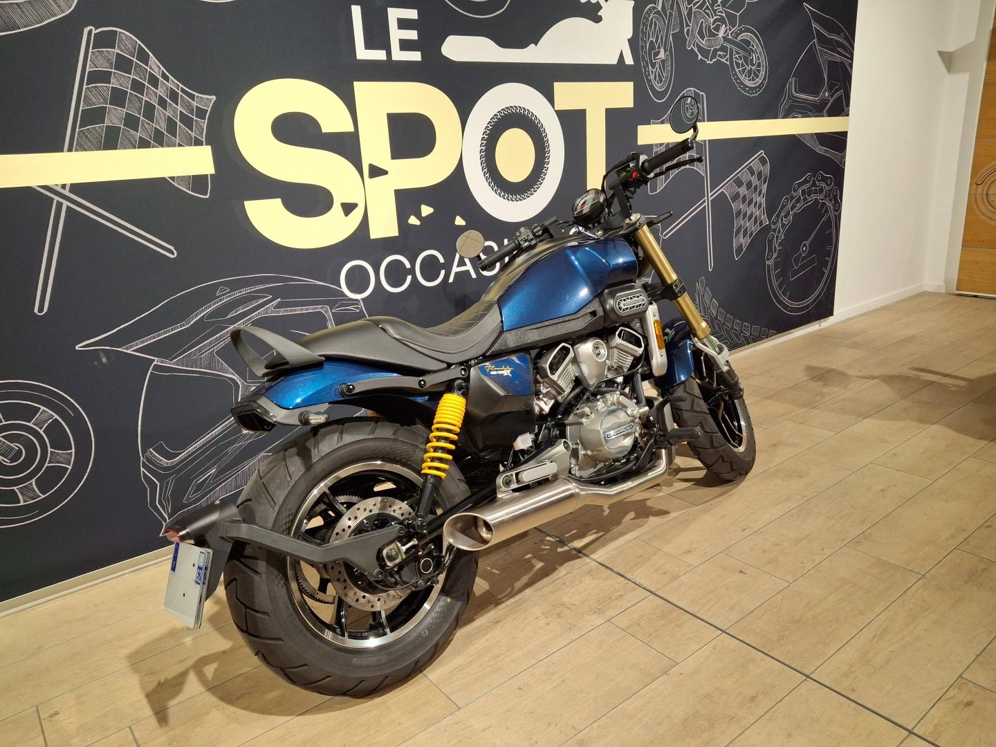 Image HYOSUNG GV 125 GVX