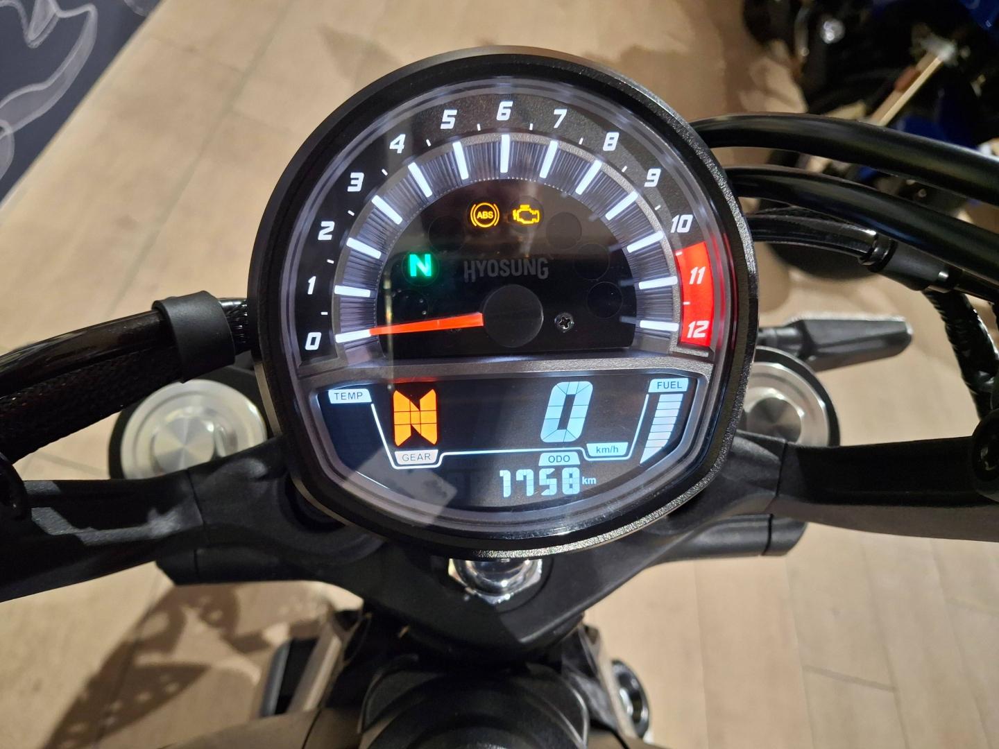 Image HYOSUNG GV 125 GVX