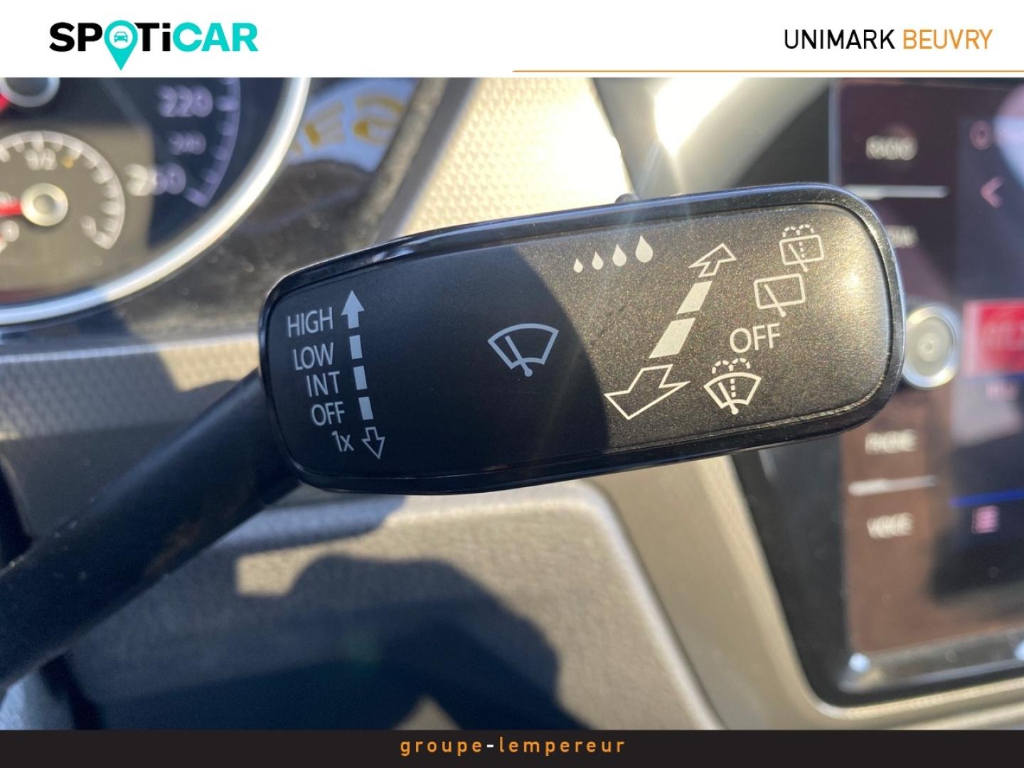 Image VOLKSWAGEN Touran 1.6 TDI 115ch FAP Connect 7 places Euro6d-T