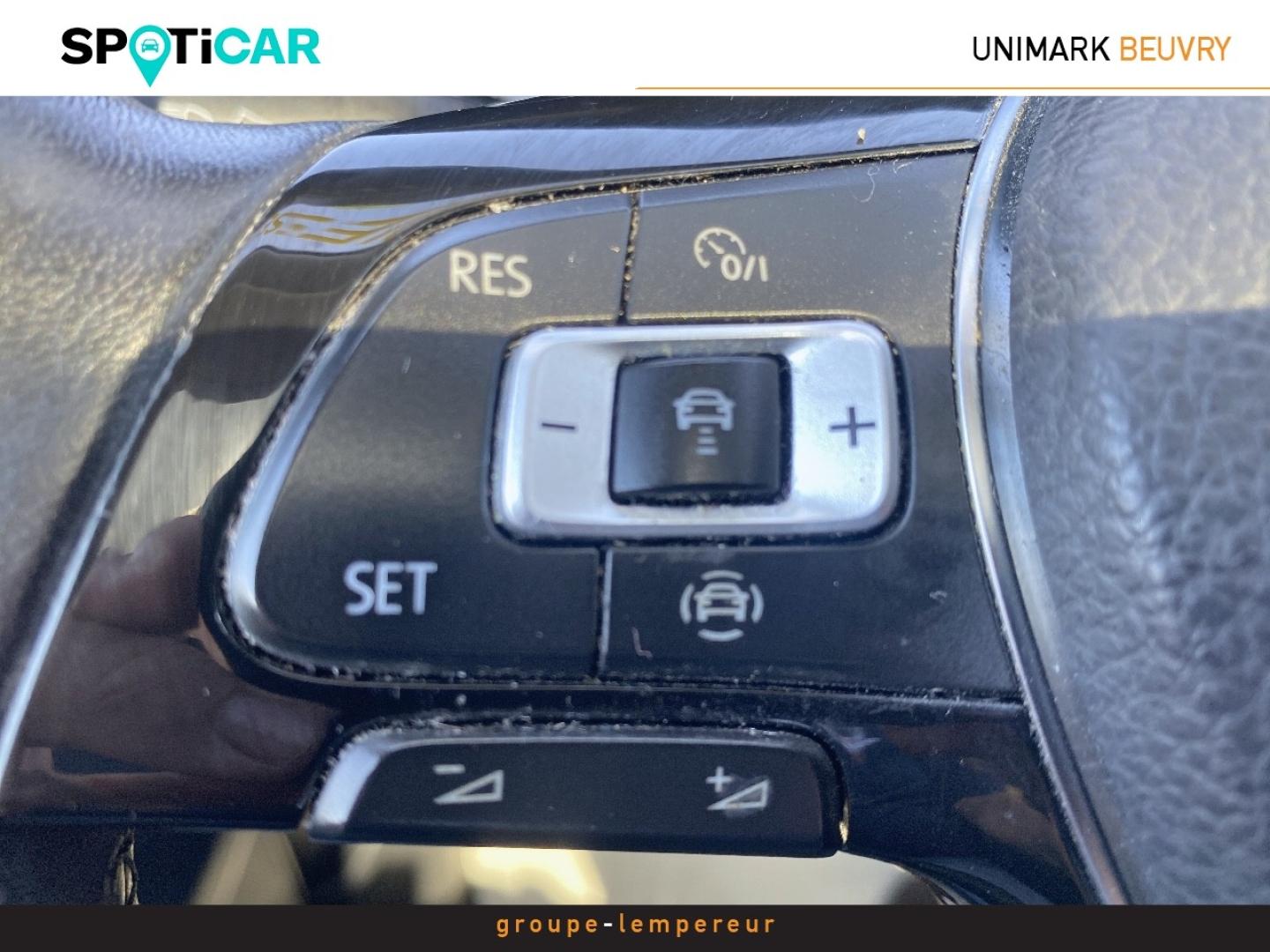 Image VOLKSWAGEN Touran 1.6 TDI 115ch FAP Connect 7 places Euro6d-T