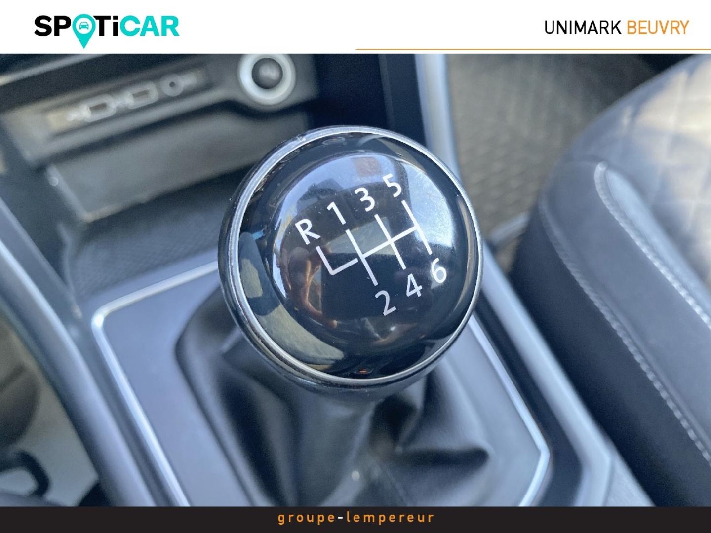 Image VOLKSWAGEN Touran 1.6 TDI 115ch FAP Connect 7 places Euro6d-T