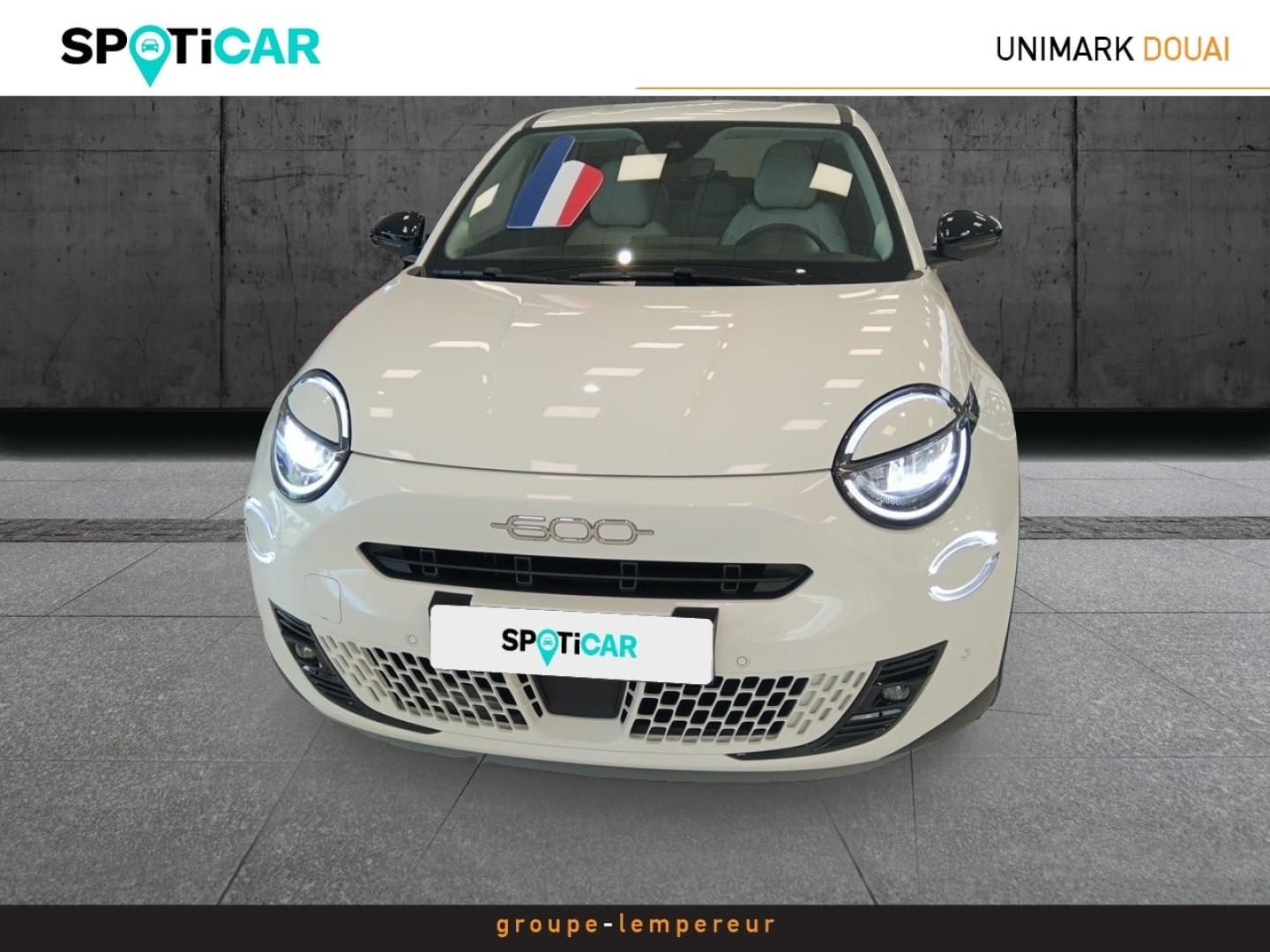 Image FIAT 600 1.2 Hybrid Turbo 145ch La Prima eDCT6
