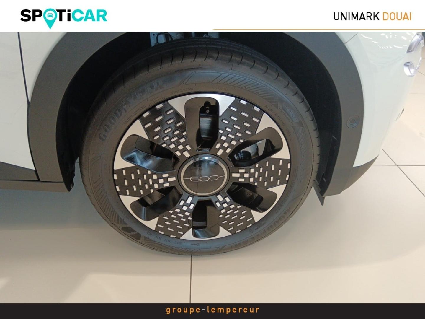 Image FIAT 600 1.2 Hybrid Turbo 145ch La Prima eDCT6