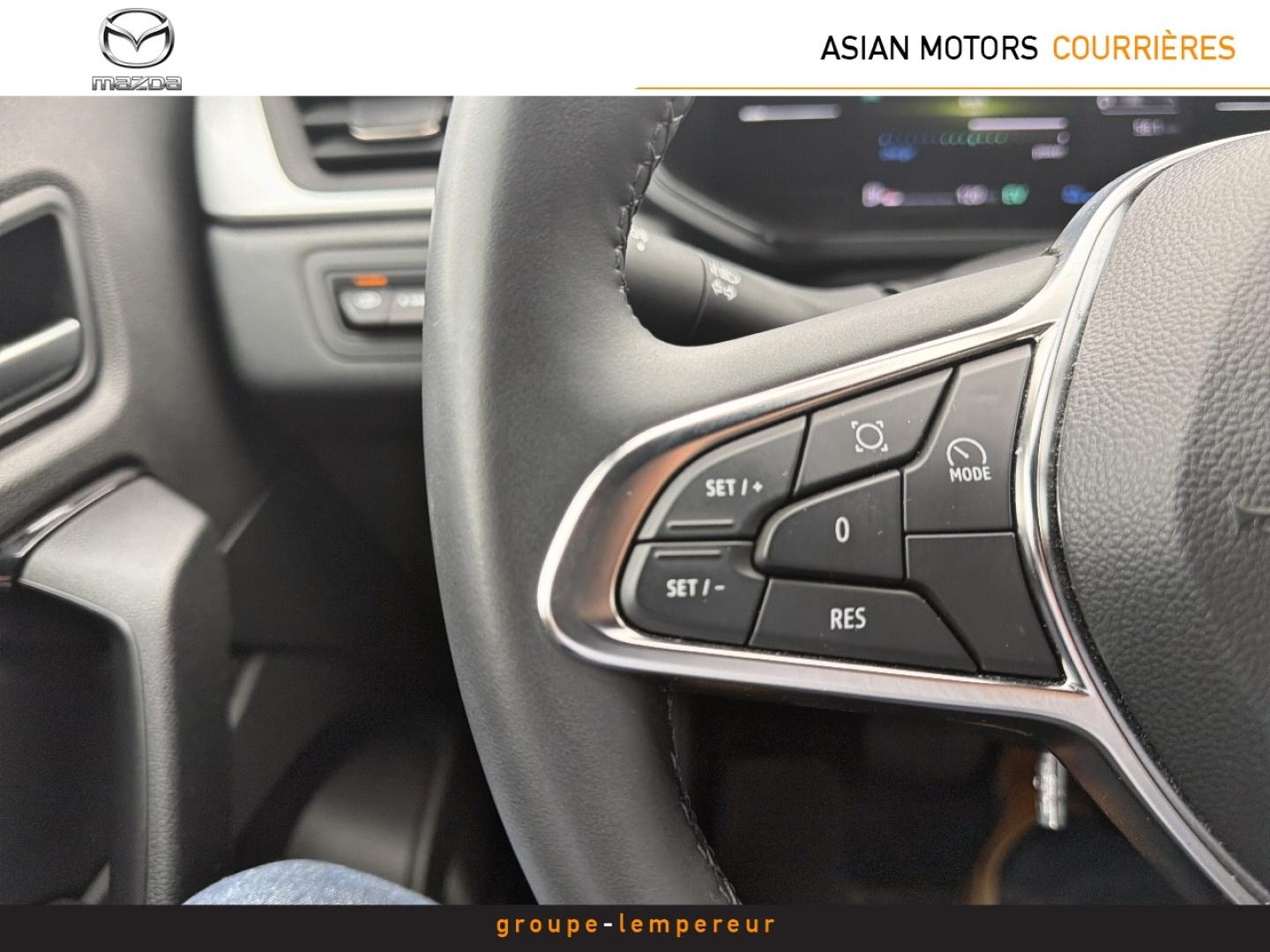 Image RENAULT Captur 1.6 E-Tech hybride 145ch Evolution