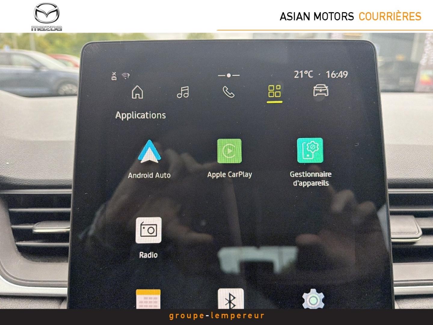 Image RENAULT Captur 1.6 E-Tech hybride 145ch Evolution