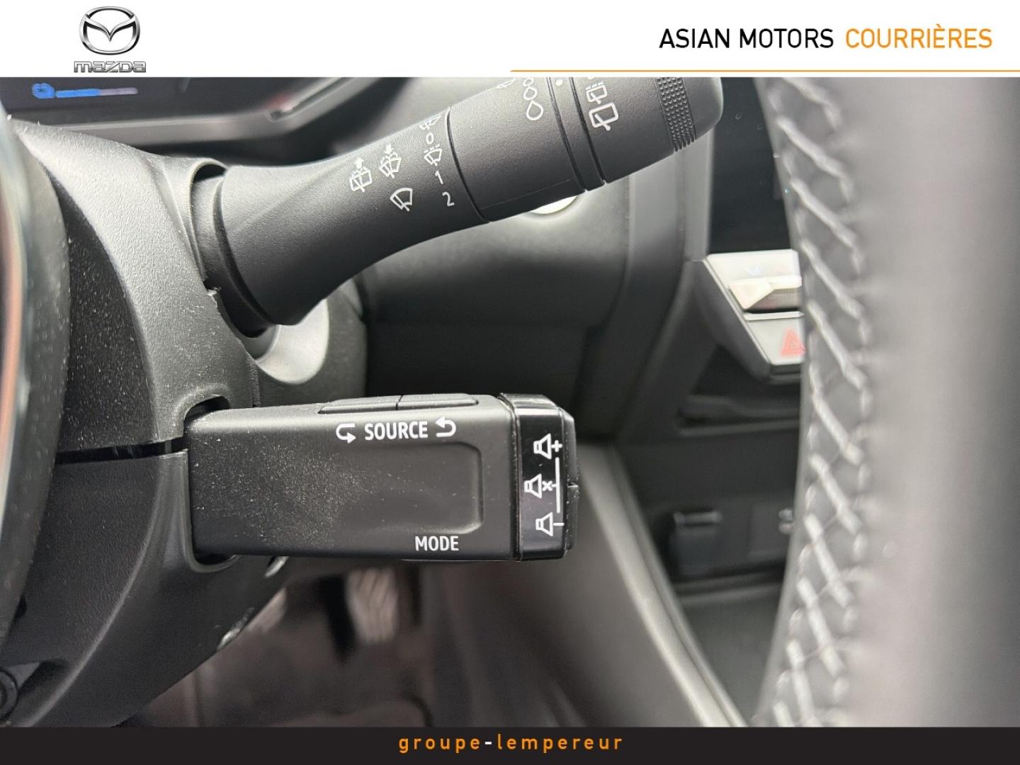 Image RENAULT Captur 1.6 E-Tech hybride 145ch Evolution