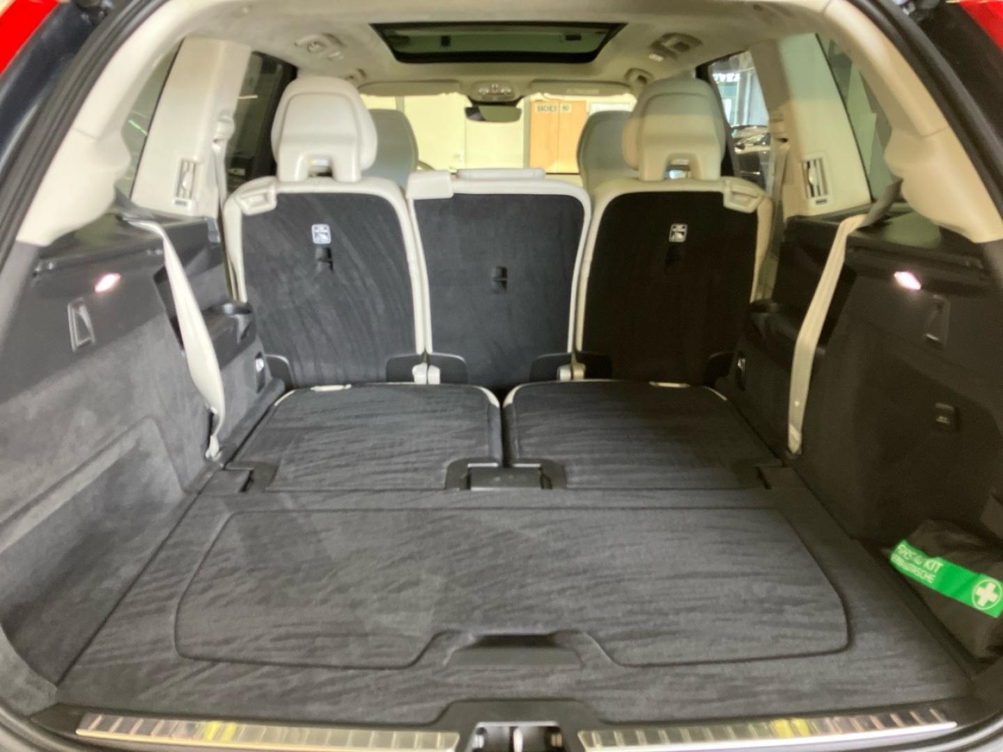 Image VOLVO XC90 T8 AWD 310 + 145ch Ultimate Style Dark Geartronic