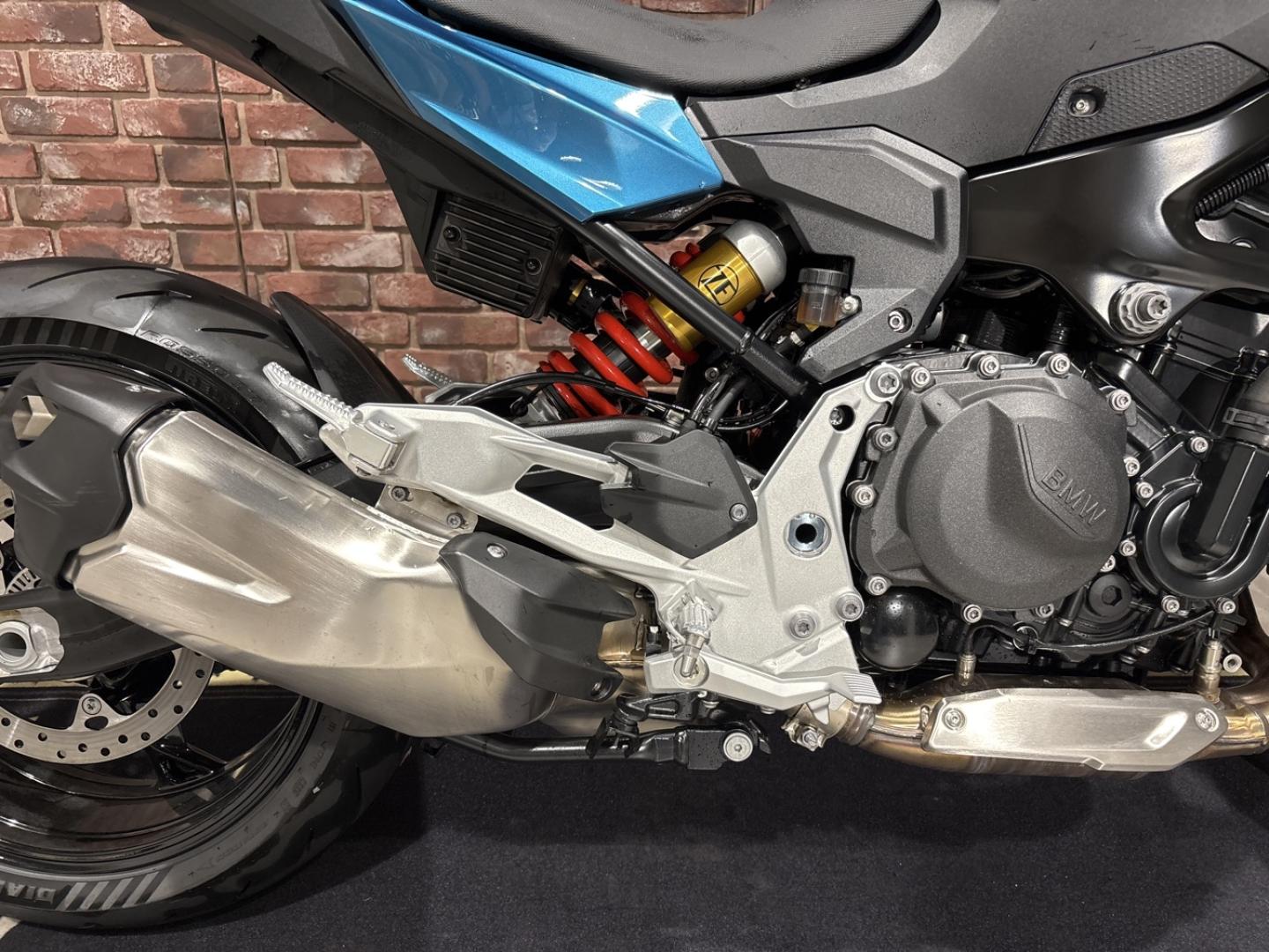 Image BMW F F 900 R A2 2025