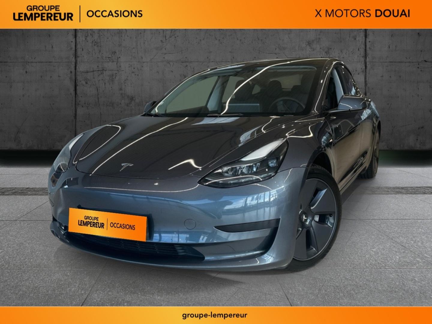 Photo TESLA Model 3 Standard RWD Plus MY22