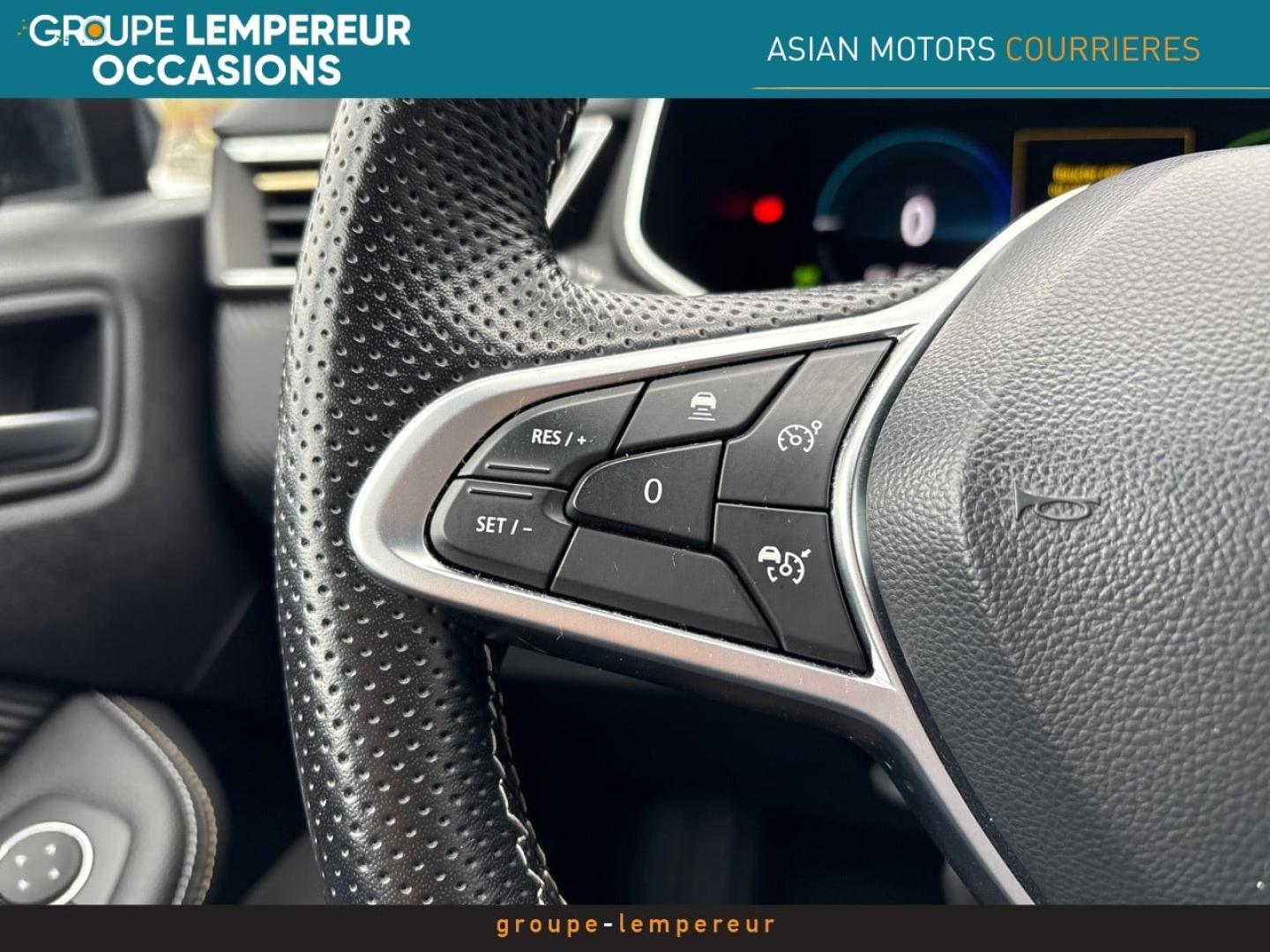 Image RENAULT Clio 1.6 E-Tech hybride 145ch Engineered