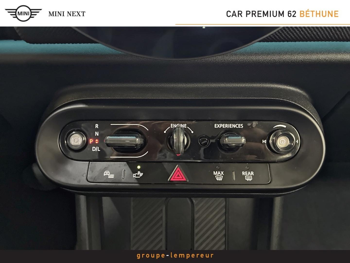 Image MINI Cooper 3 Portes C 156ch Classic DKG7