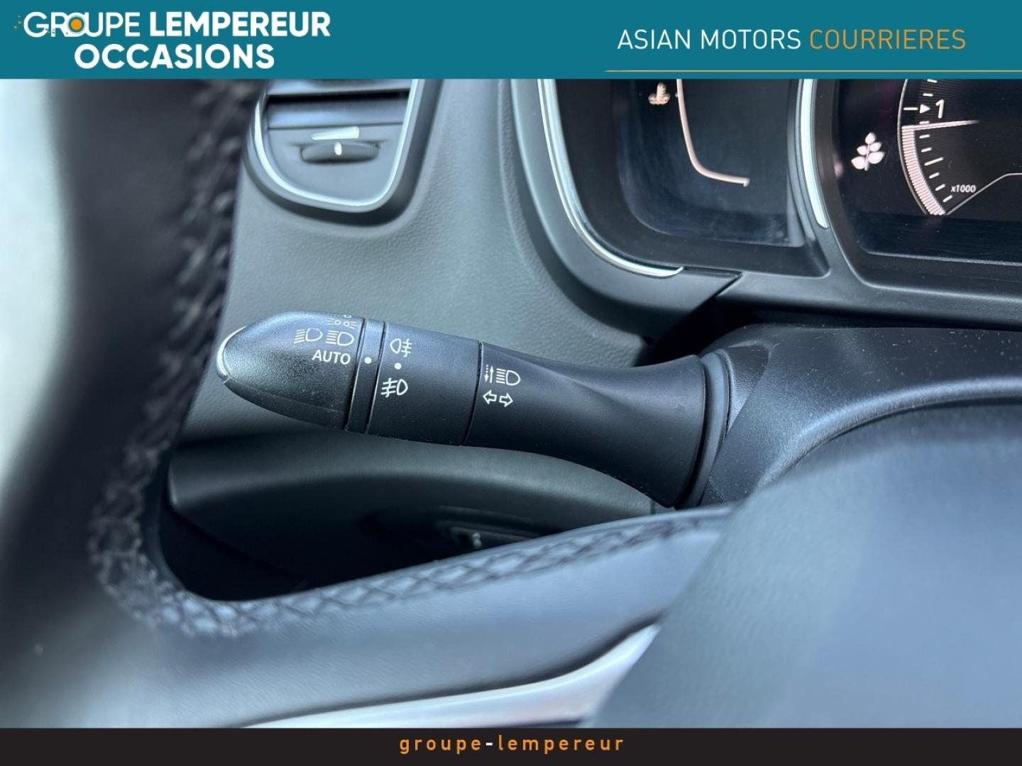 Image RENAULT Scenic 1.7 Blue dCi 120ch Limited - 21