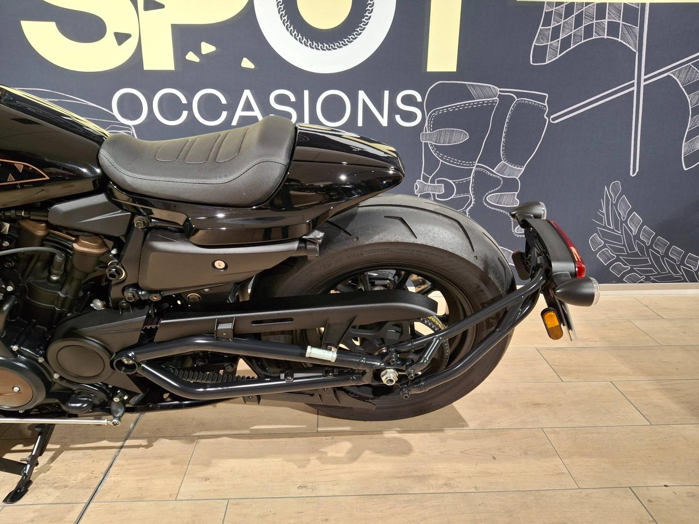 Image HARLEY-DAVIDSON Softail Standard 1250 SPORTSTER S