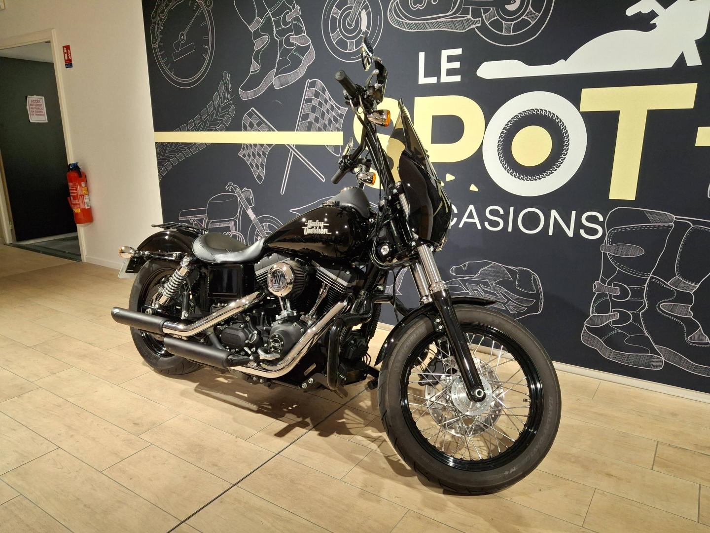 Image HARLEY-DAVIDSON Dyna Street Bob Dyna Street Bob 1690 Noir ABS 2017