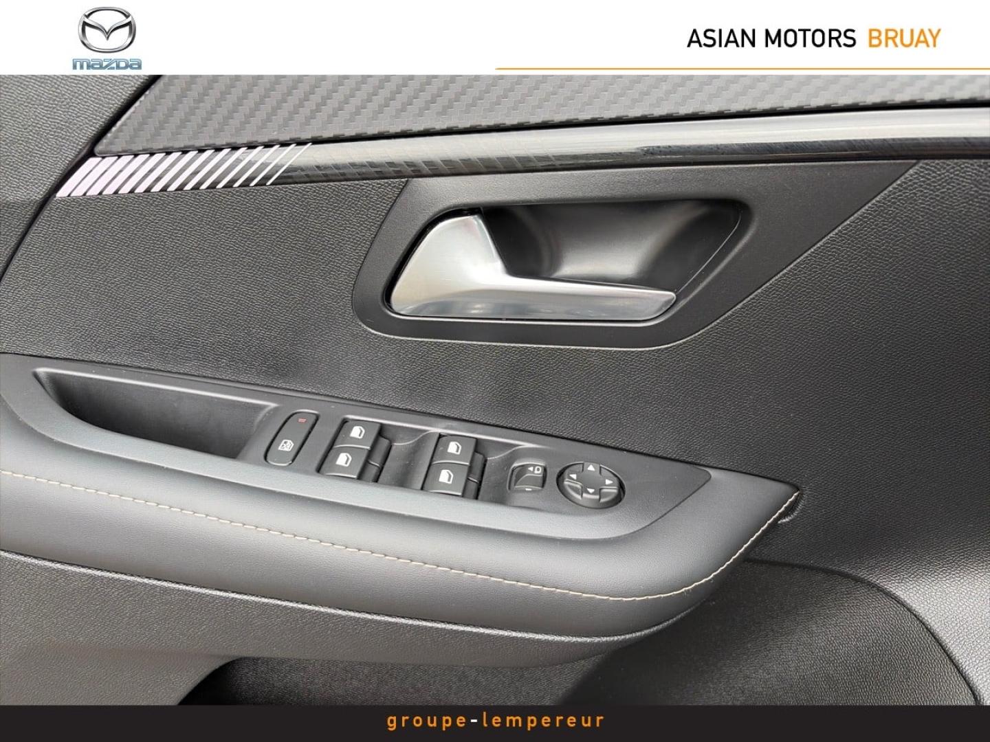 Image PEUGEOT 208 1.2 Hybrid 100ch Allure e-DCS6