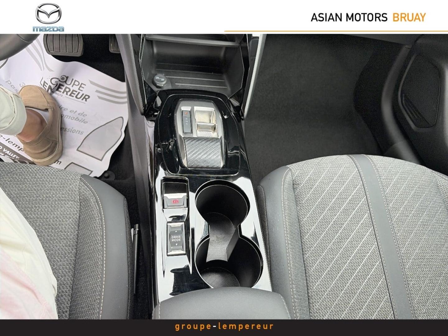 Image PEUGEOT 208 1.2 Hybrid 100ch Allure e-DCS6