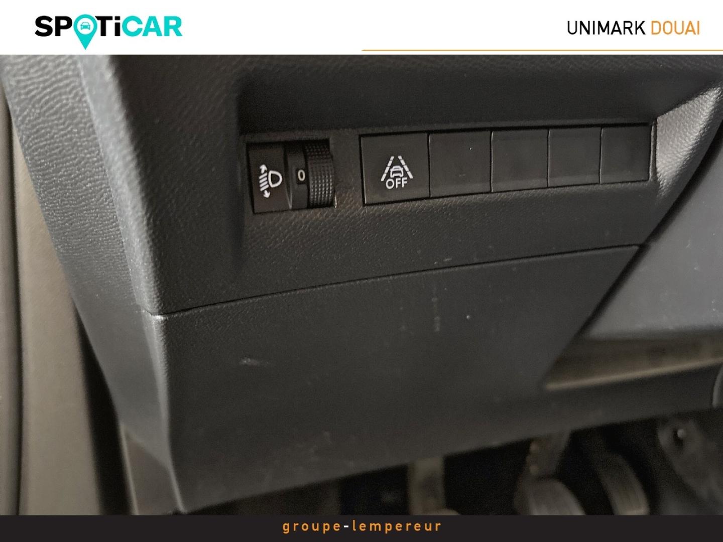 Image PEUGEOT 2008 1.2 PureTech 100ch S&S Allure