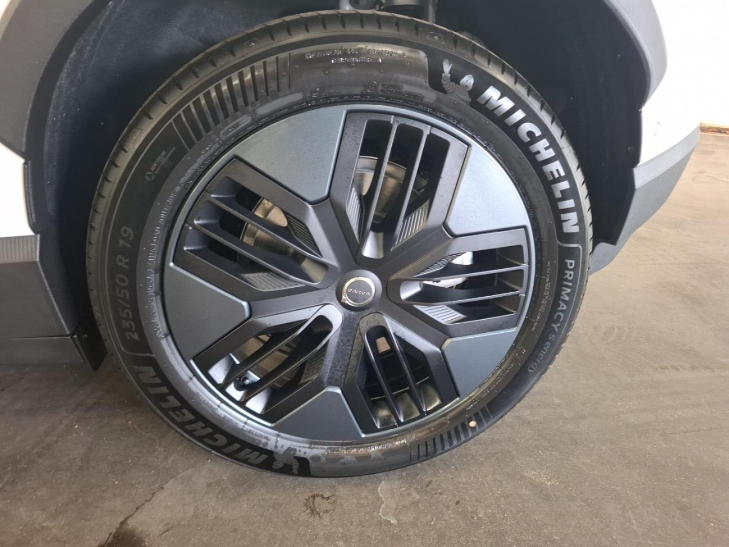 Image VOLVO EX30 Cross Country P5 Long Range 272ch 69kWh Ultra