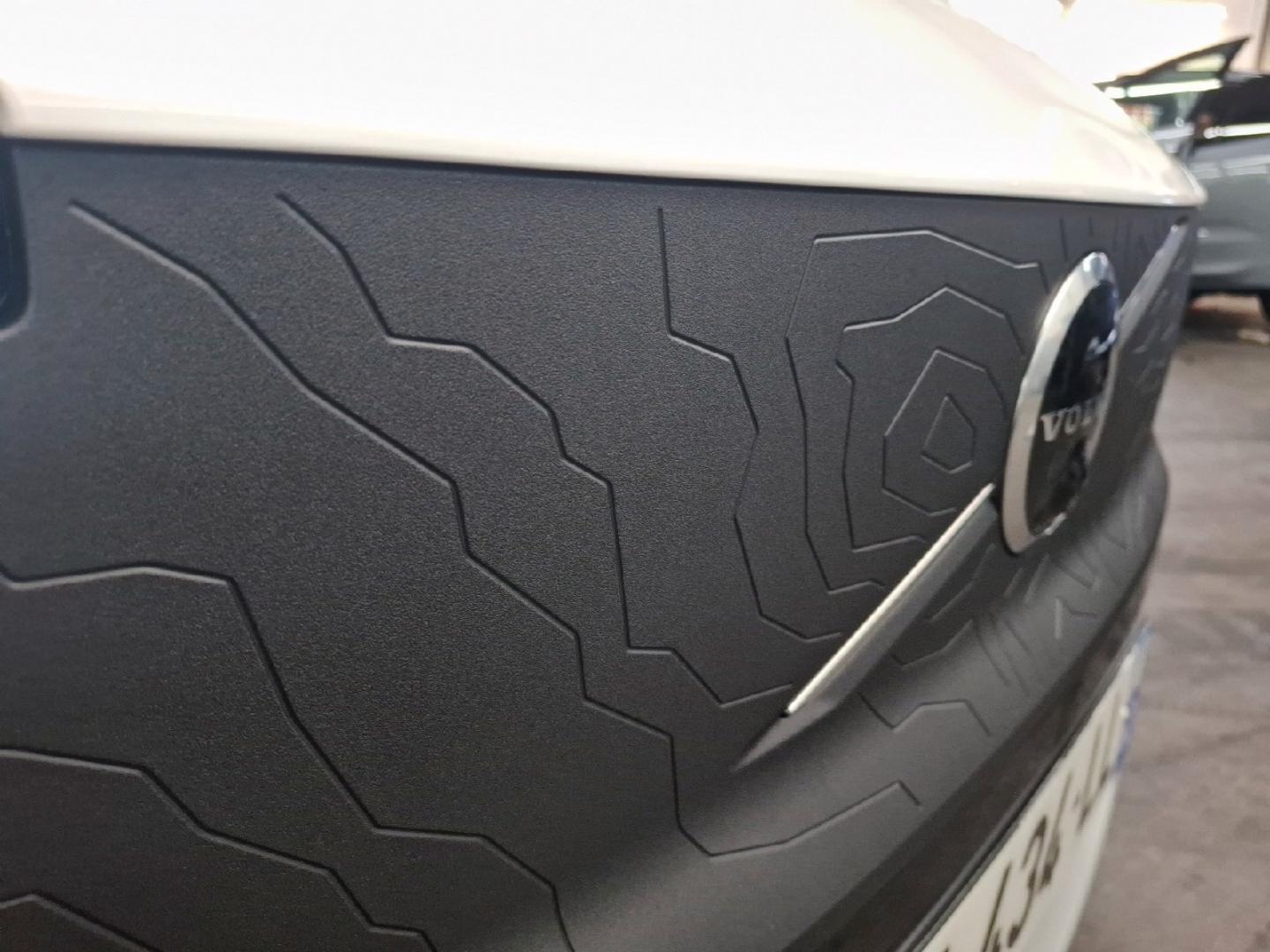 Image VOLVO EX30 Cross Country P5 Long Range 272ch 69kWh Ultra