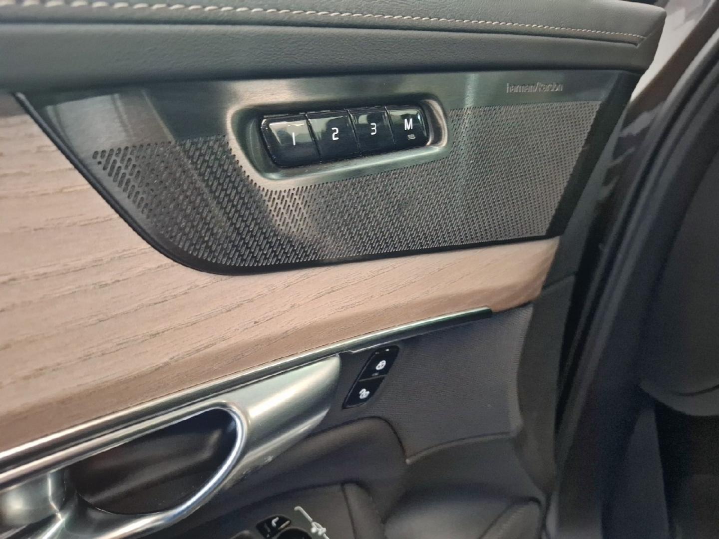 Image VOLVO XC90 T8 AWD 310 + 145ch Ultra Style Dark Geartronic