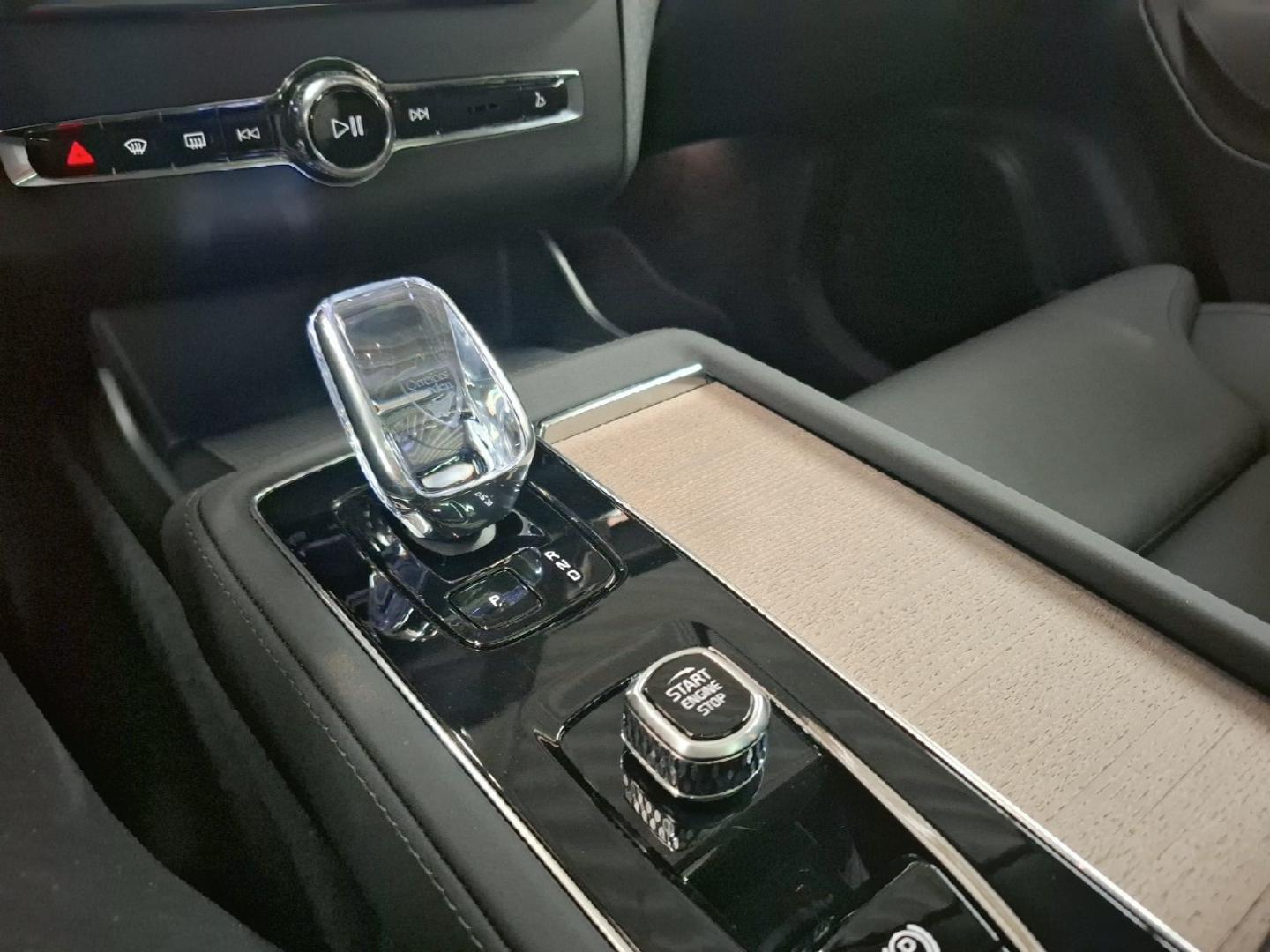 Image VOLVO XC90 T8 AWD 310 + 145ch Ultra Style Dark Geartronic