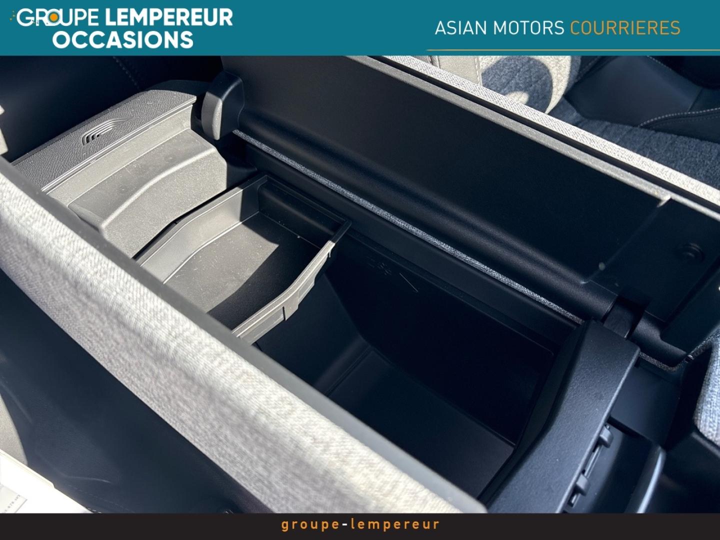 Image PEUGEOT 3008 1.2 Hybrid 136ch Allure e-DCS6