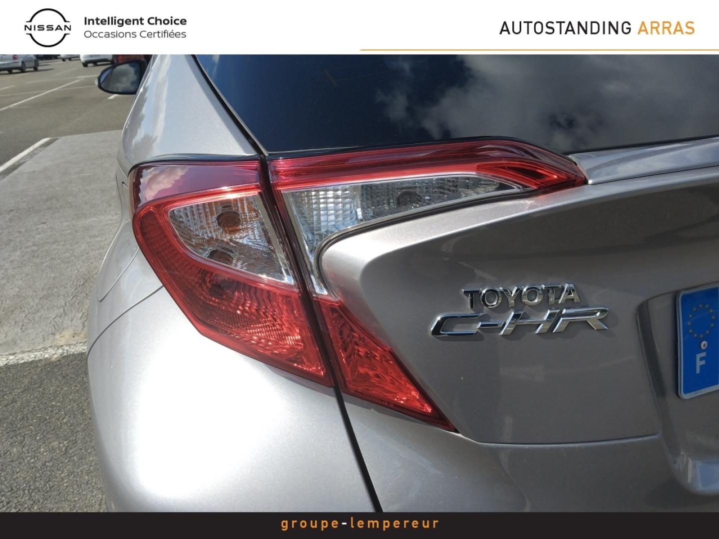 Image TOYOTA C-HR 122h Graphic 2WD E-CVT
