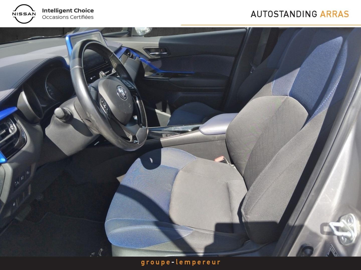 Image TOYOTA C-HR 122h Graphic 2WD E-CVT