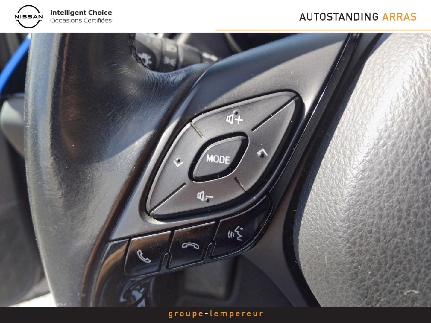 Image TOYOTA C-HR 122h Graphic 2WD E-CVT