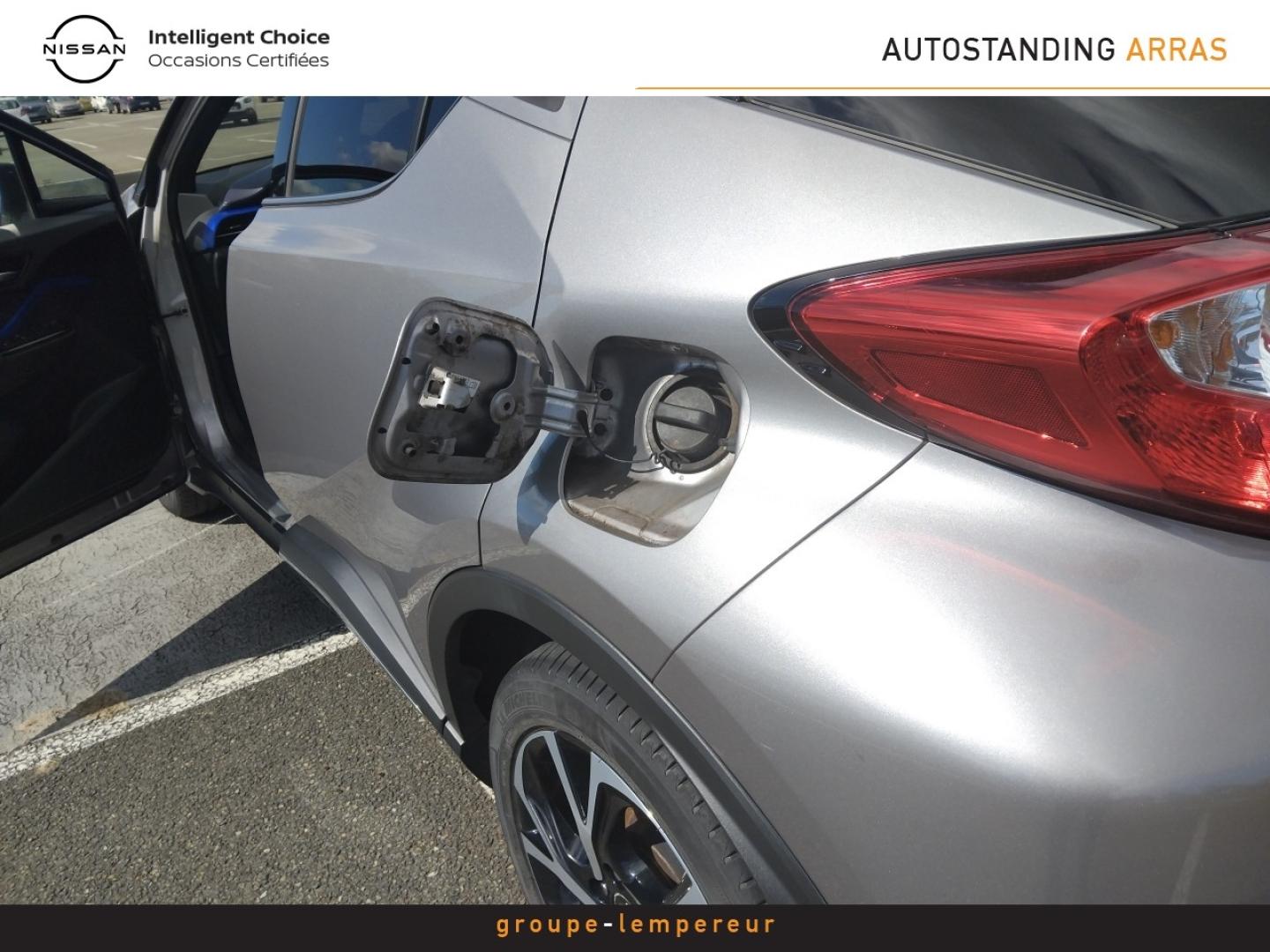 Image TOYOTA C-HR 122h Graphic 2WD E-CVT