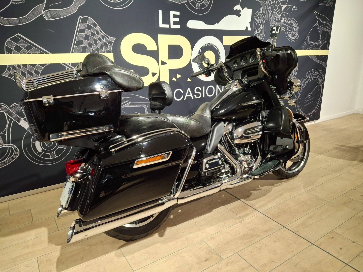 Image HARLEY-DAVIDSON Electra Glide Std Electra Glide Police 1745