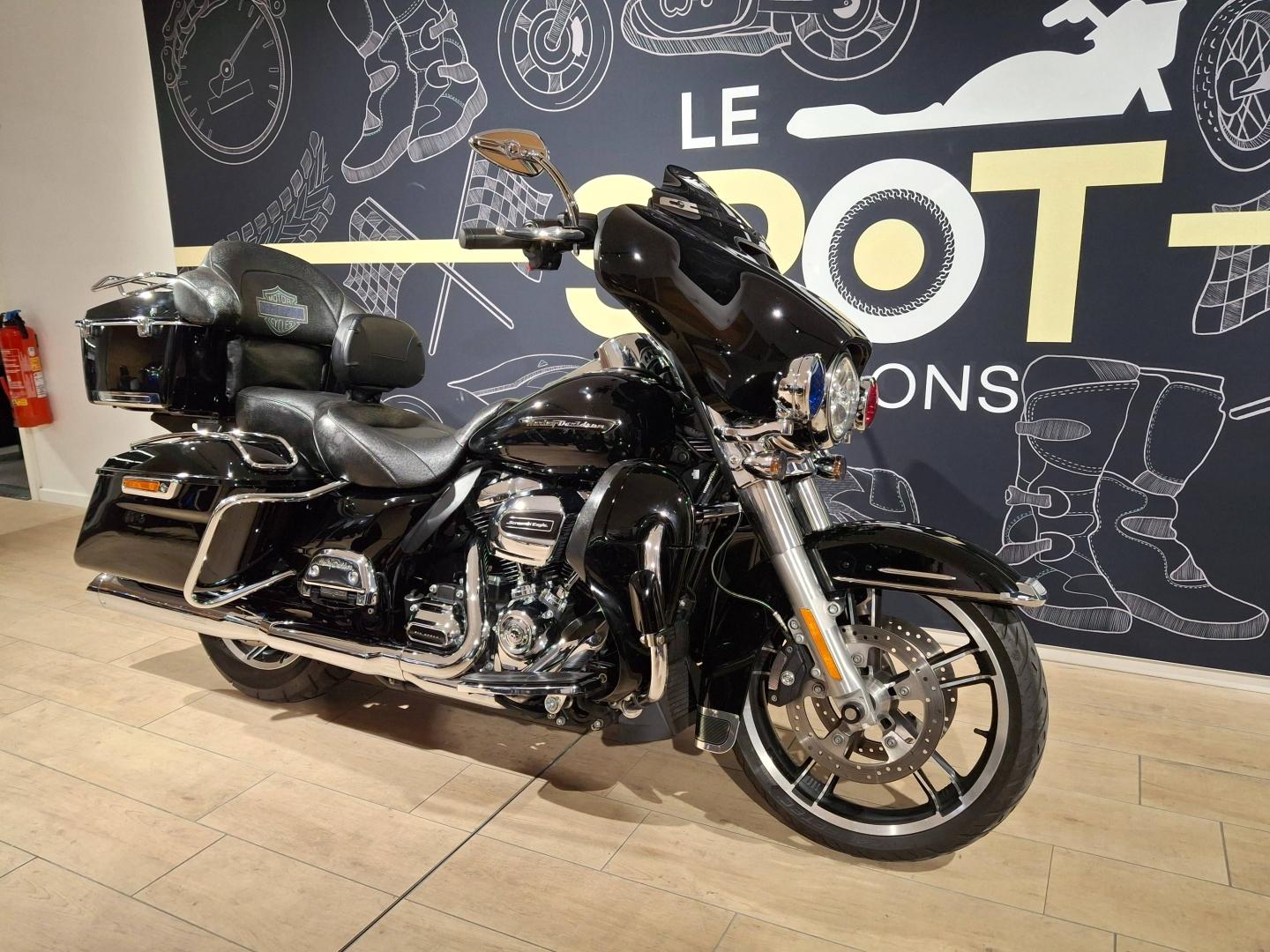 Image HARLEY-DAVIDSON Electra Glide Std Electra Glide Police 1745