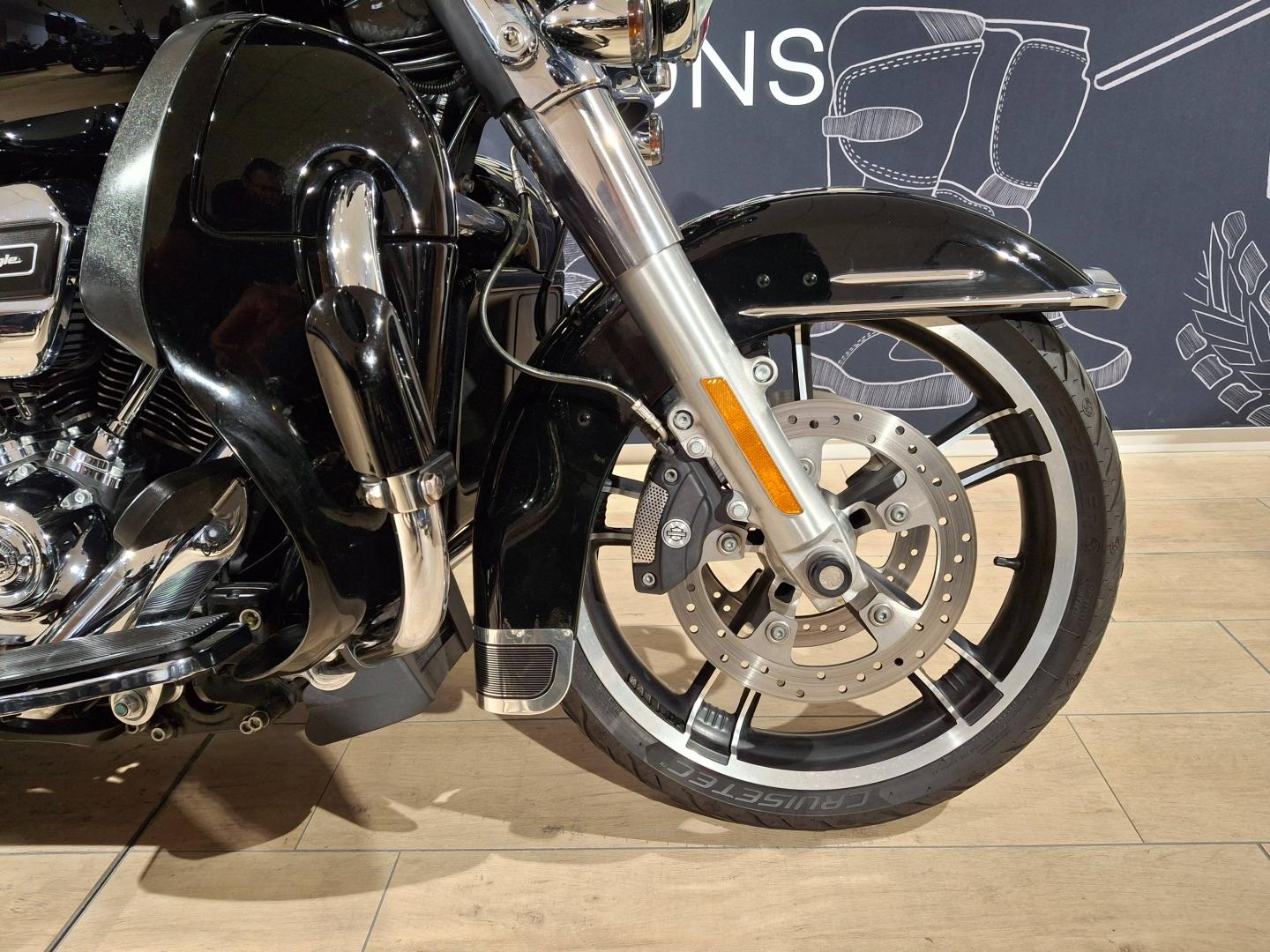 Image HARLEY-DAVIDSON Electra Glide Std Electra Glide Police 1745