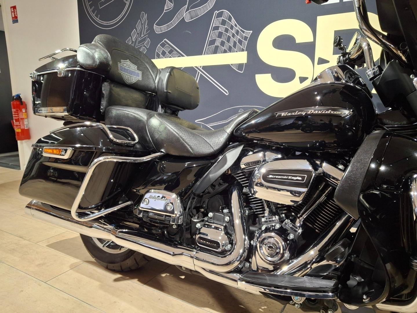Image HARLEY-DAVIDSON Electra Glide Std Electra Glide Police 1745