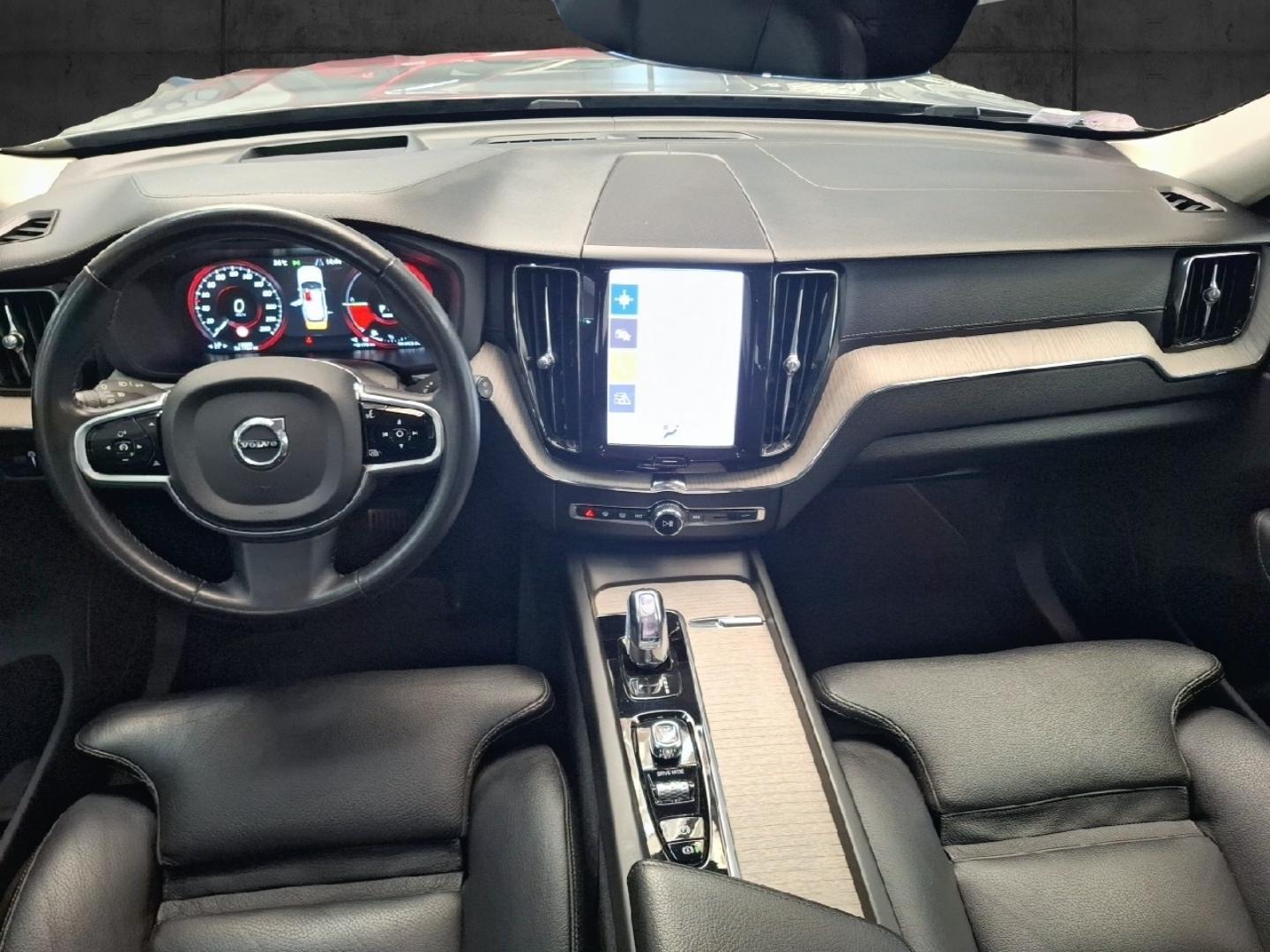 Image VOLVO XC60 T8 Twin Engine 303 + 87ch Inscription Luxe Geartronic