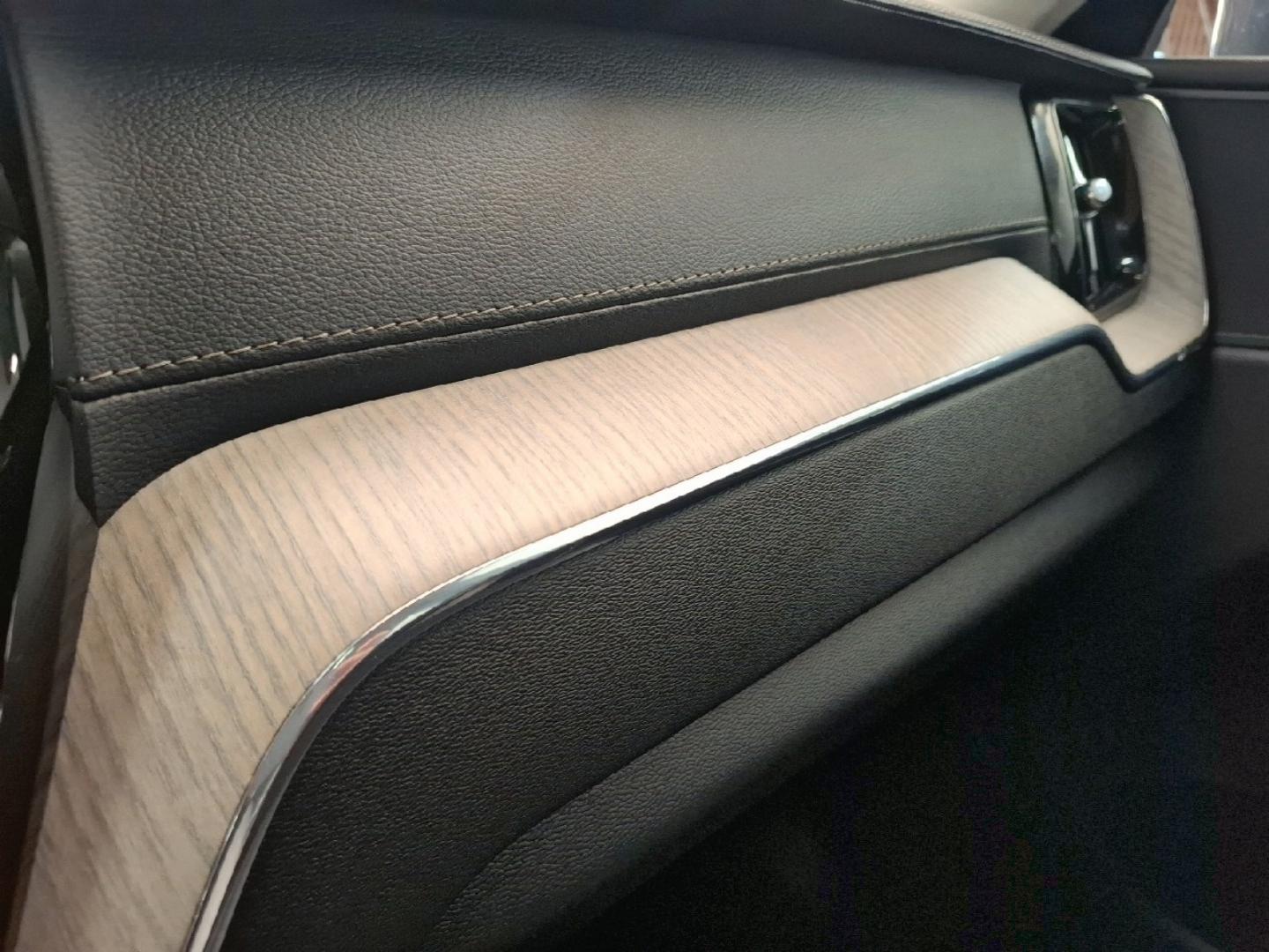 Image VOLVO XC60 T8 Twin Engine 303 + 87ch Inscription Luxe Geartronic