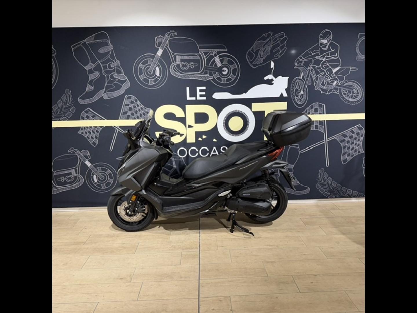 Photo HONDA Forza 125