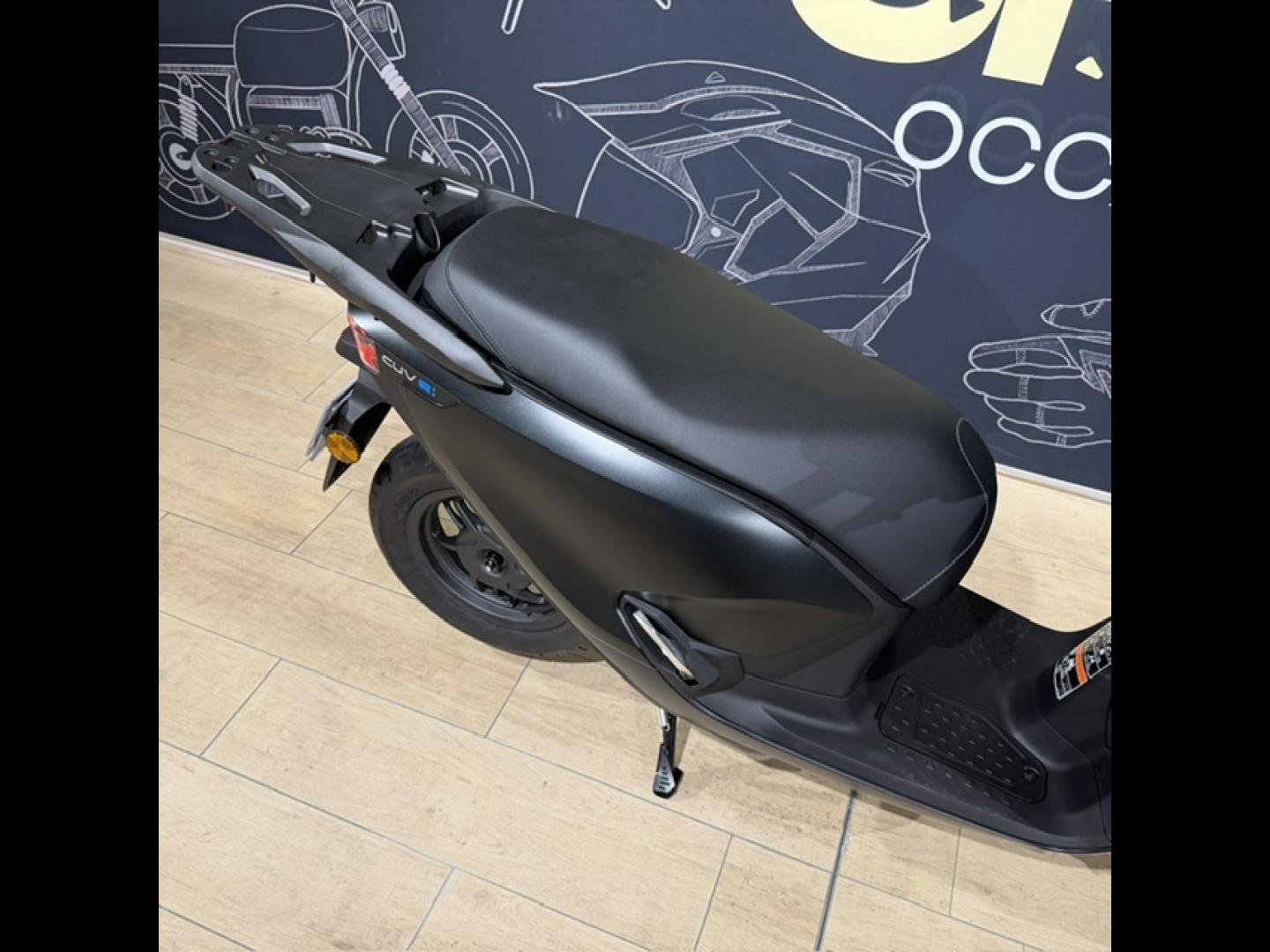 Image HONDA Cuv e