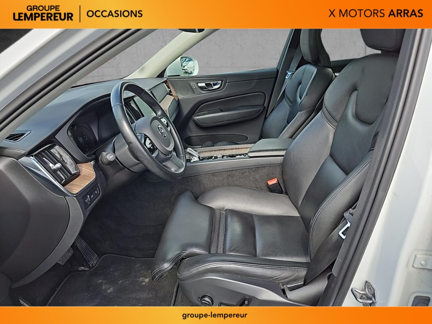 Image VOLVO XC60 T8 Twin Engine 303 + 87ch Inscription Luxe Geartronic
