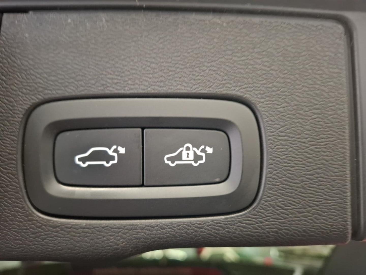 Image VOLVO XC60 B4 AdBlue 197ch Ultimate Style Chrome Geartronic