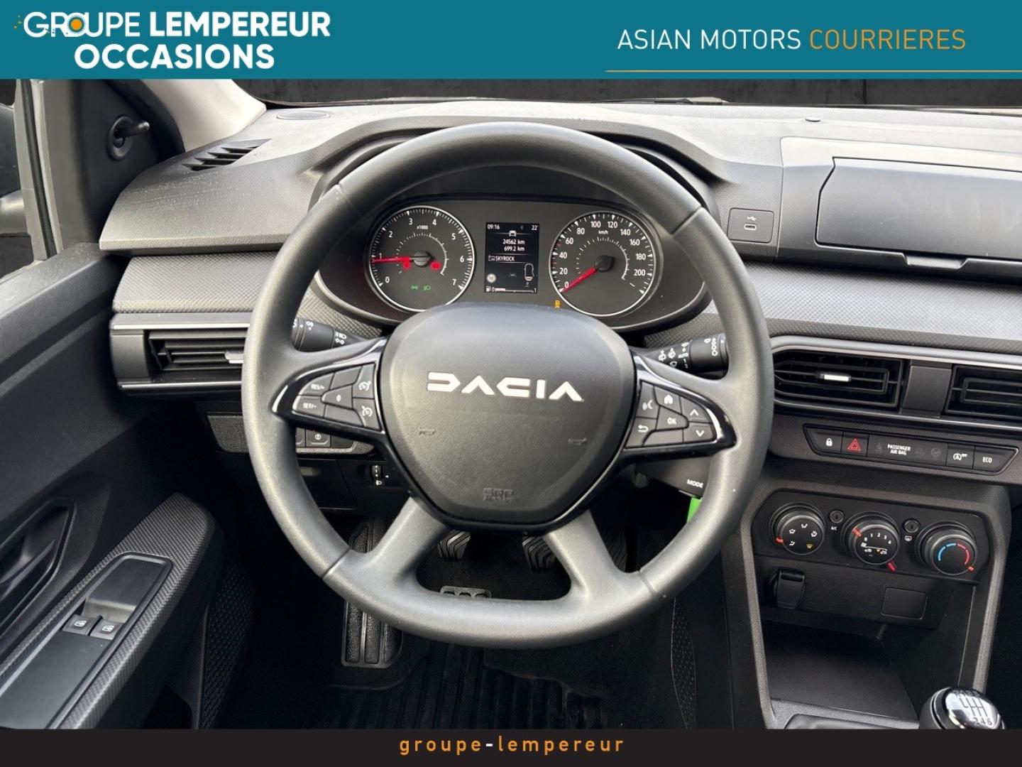 Image DACIA Jogger 1.0 ECO-G 100ch Essential 7 places -24