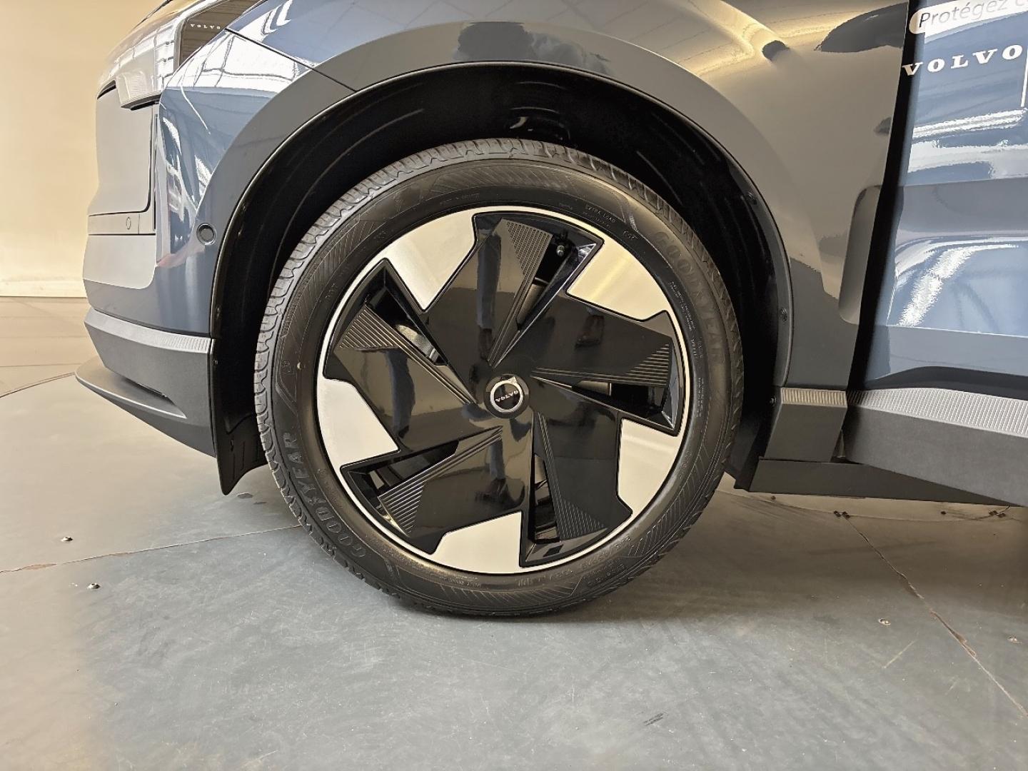 Image VOLVO EX30 P5 Long Range 272ch 69kWh Ultra