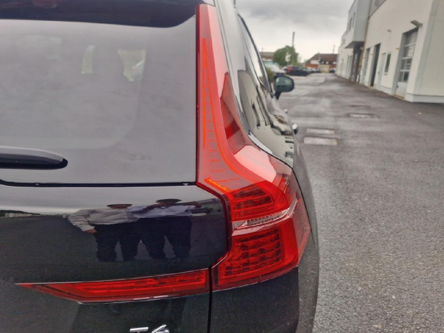 Image VOLVO XC60 T6 Hybride Rechargeable 253 + 145ch Ultra Style Dark Geartronic 8 AWD