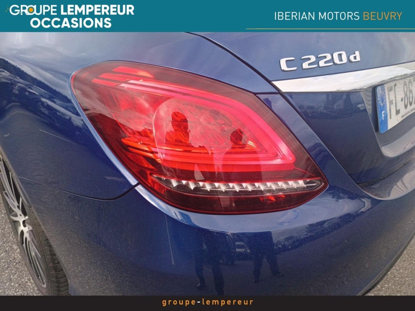 Image MERCEDES-BENZ Classe C 220 d 194ch AMG Line 9G-Tronic